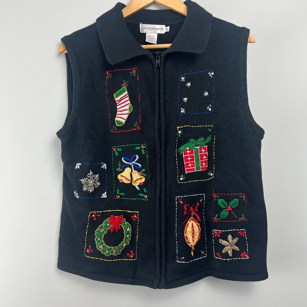 Compliments Black Zip Up Vest Womens XL Christmas Holiday Embroidered Novelty‎